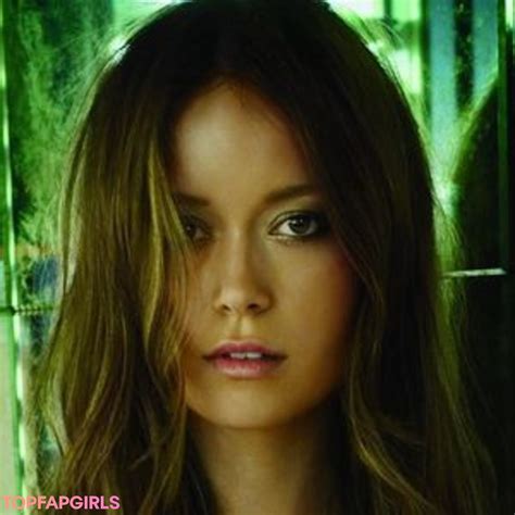 Summer Glau Nude Photos & Videos